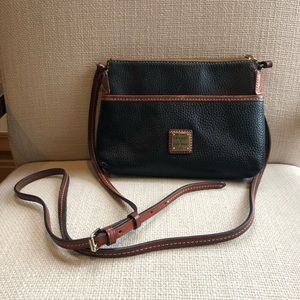Dooney & Bourke Black Pebble Grain Ginger Pouchette